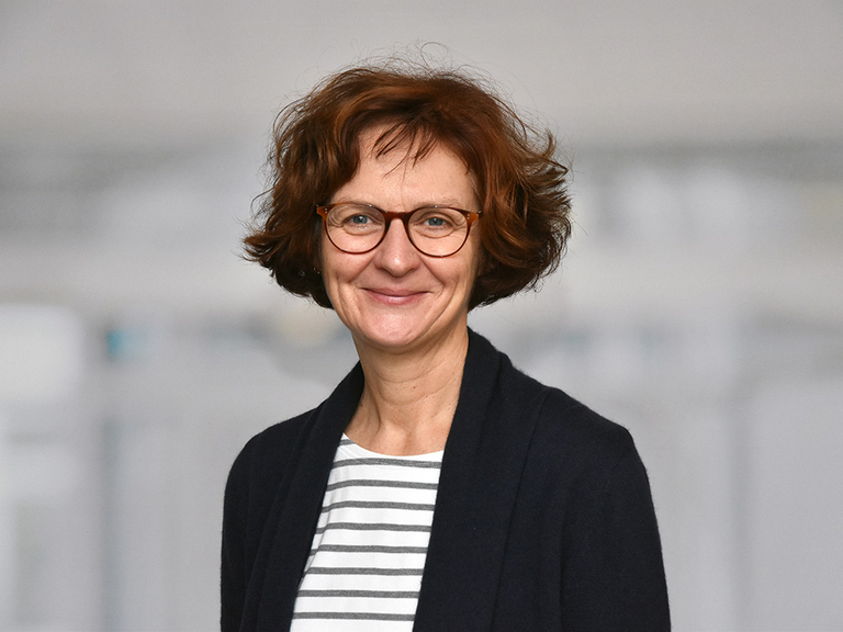 Dr. Frauke Ishorst, Ärztin und Ethikreferentin der Immanuel Albertinen Diakonie informierte über Stigmatisierung in der Medizin